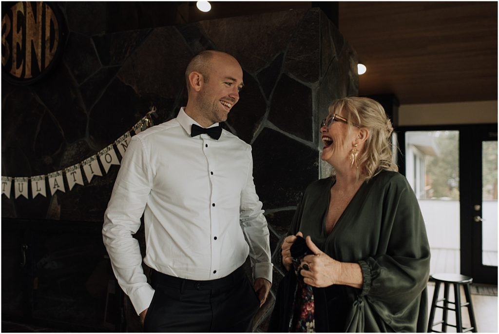 intimate spring desert wedding in bend oregon