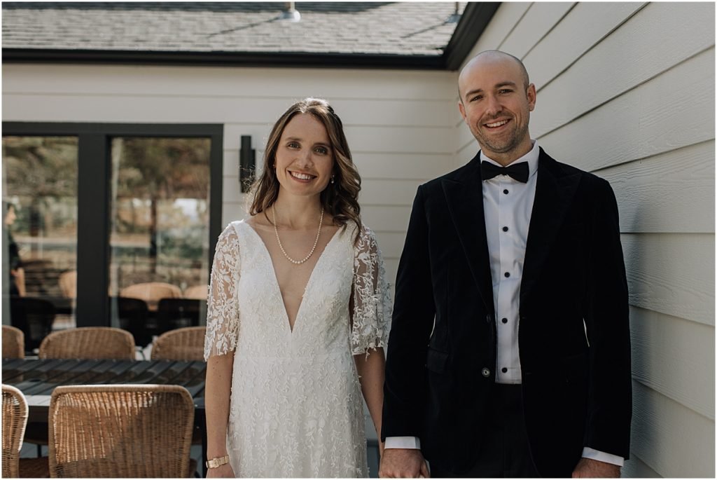 intimate spring desert wedding in bend oregon