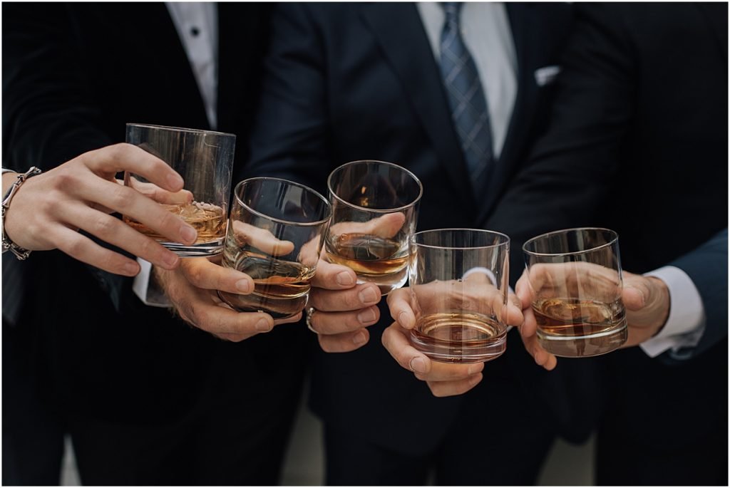 intimate spring desert wedding in bend oregon