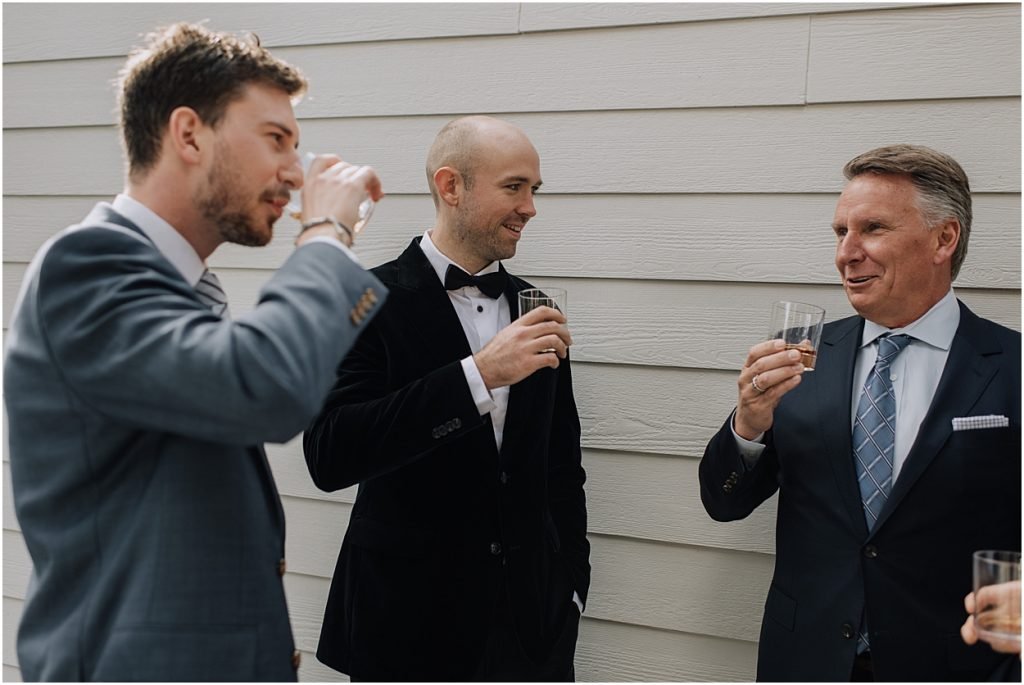 intimate spring desert wedding in bend oregon