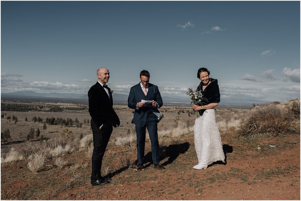 intimate spring desert wedding in bend oregon