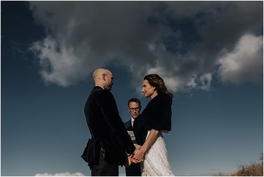 intimate spring desert wedding in bend oregon