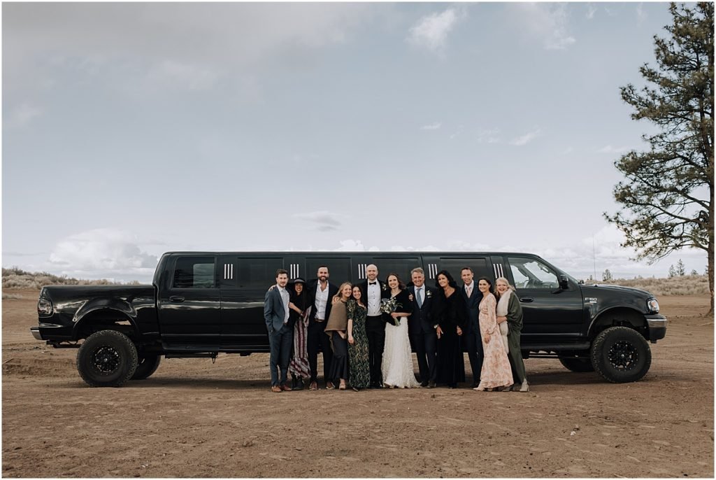 intimate spring desert wedding in bend oregon