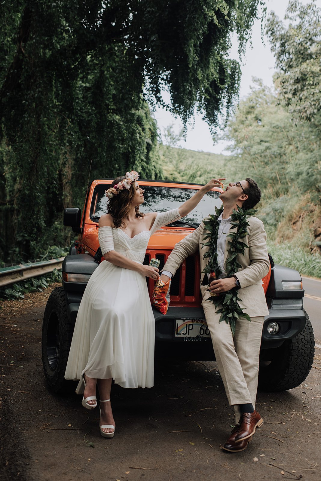 maui hawaii elopement and intimate wedding photographer naomi levit