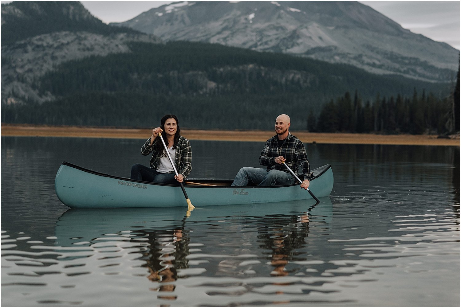 sunrise canoe elopement at sparks lake oregon
