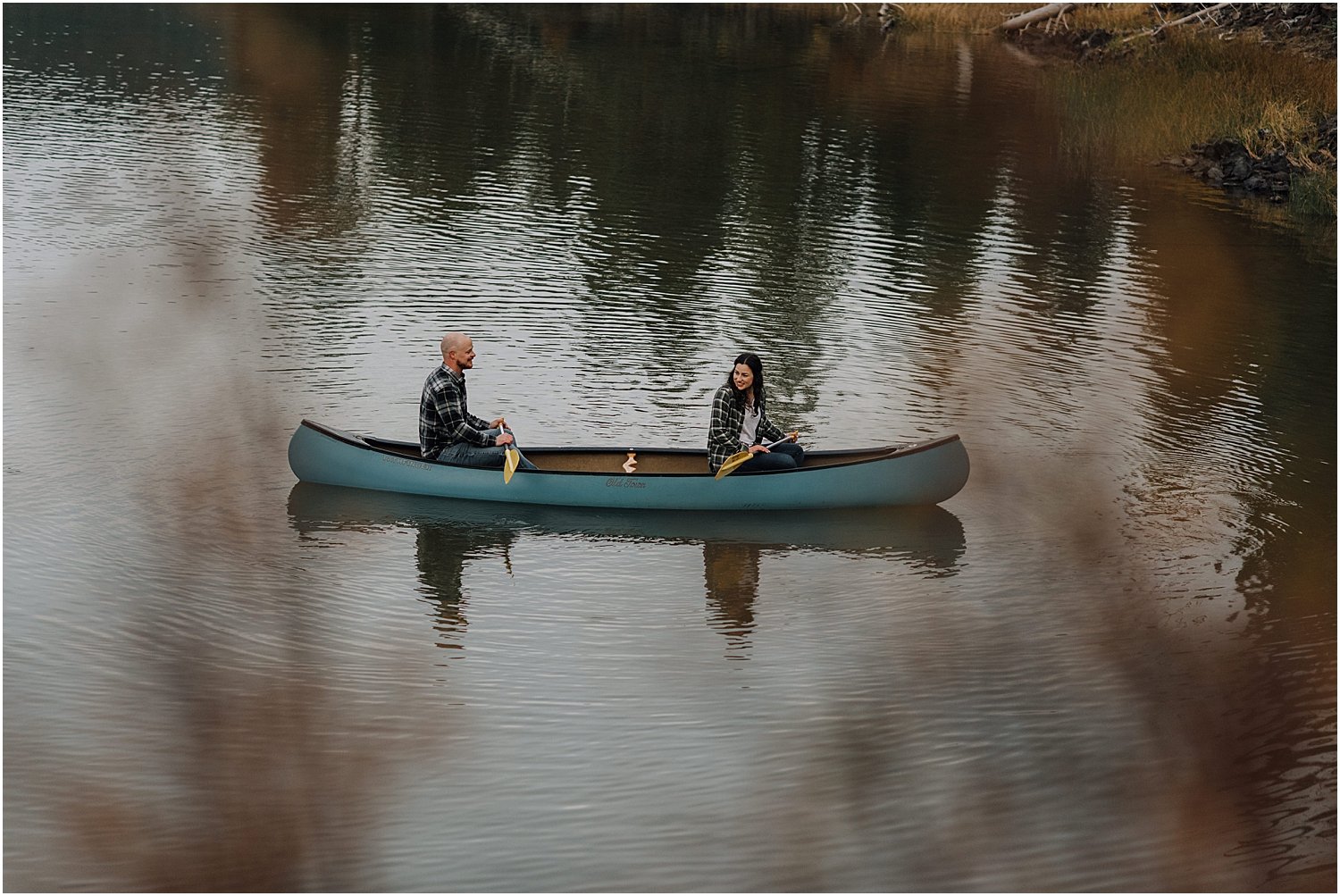 sunrise canoe elopement at sparks lake oregon