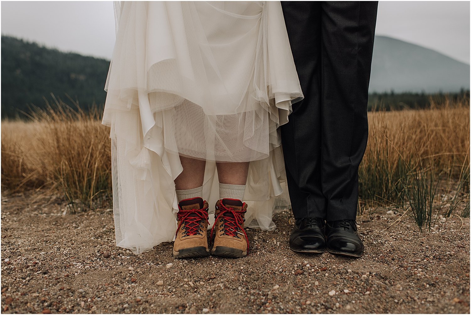 sunrise canoe elopement at sparks lake oregon