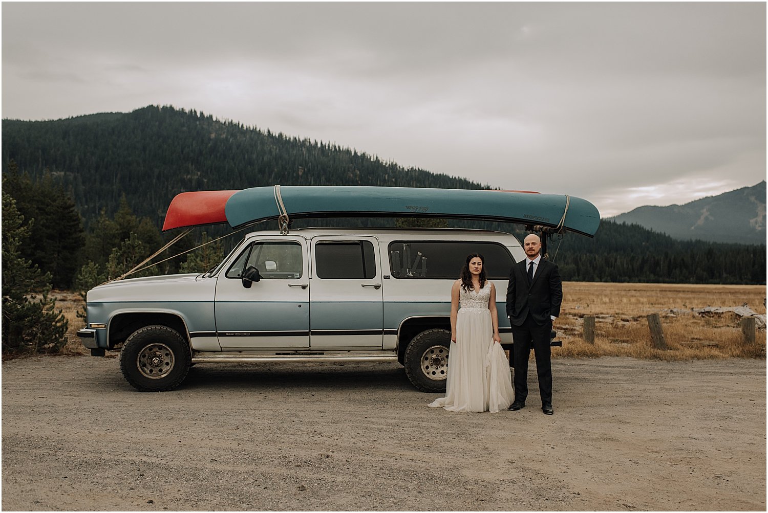 sunrise canoe elopement at sparks lake oregon