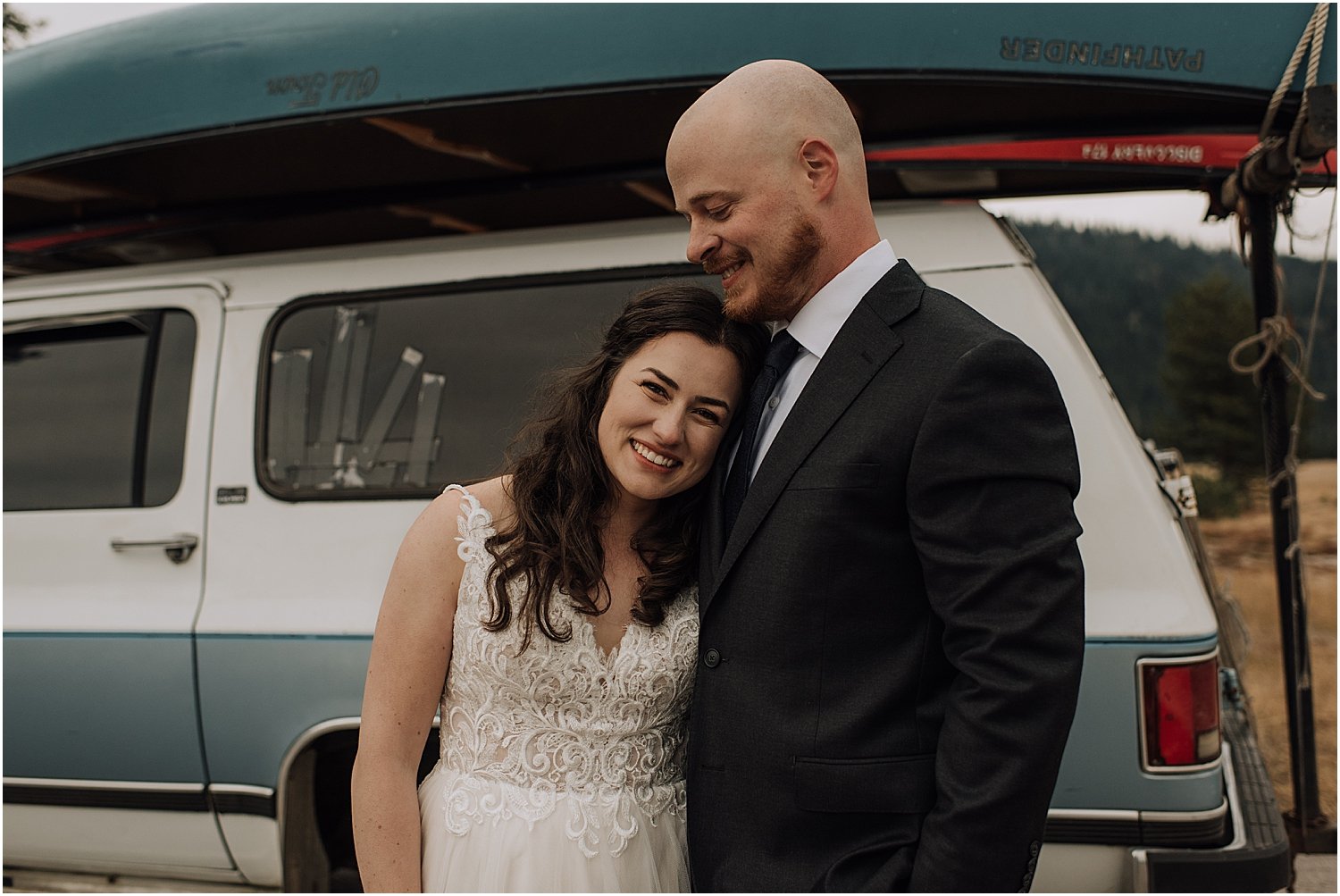 sunrise canoe elopement at sparks lake oregon