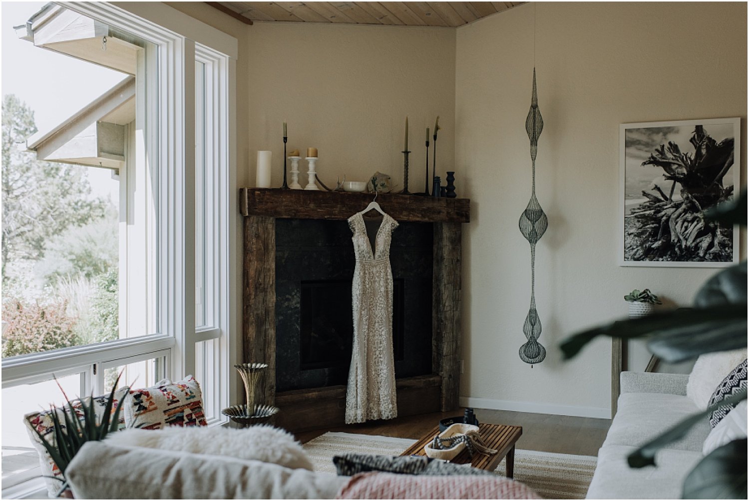 gorgeous intimate wedding at smith rock state park in central oregon