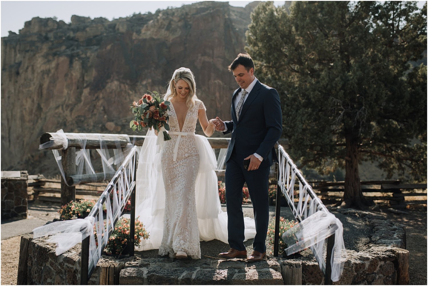 gorgeous intimate wedding at smith rock state park in central oregon