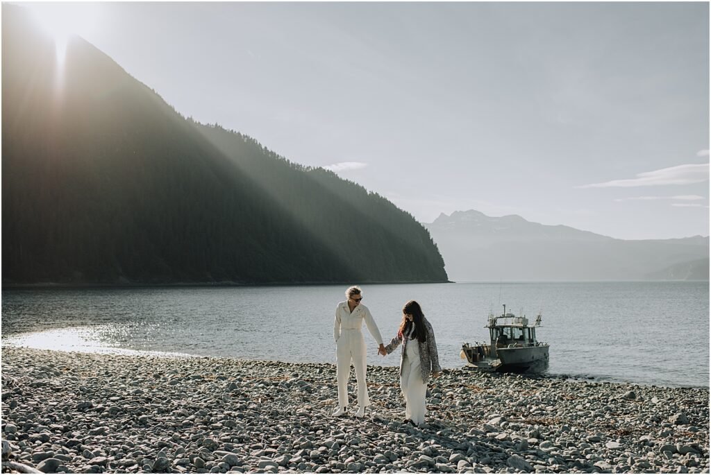 millers landing boat charter elopement in seward alaska