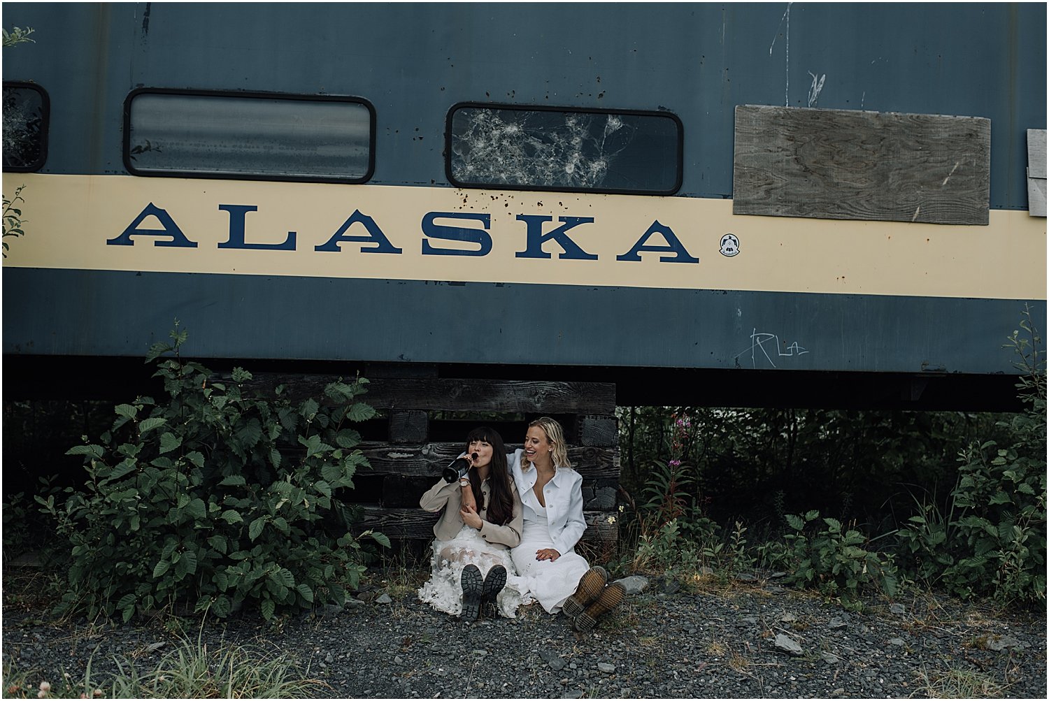 adventurous glacier helicopter elopement in seward alaska