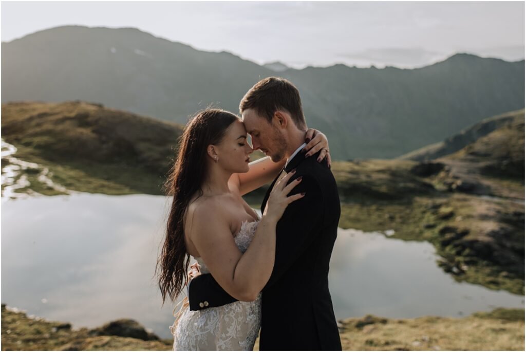 amazing hatcher pass alaska adventure elopement